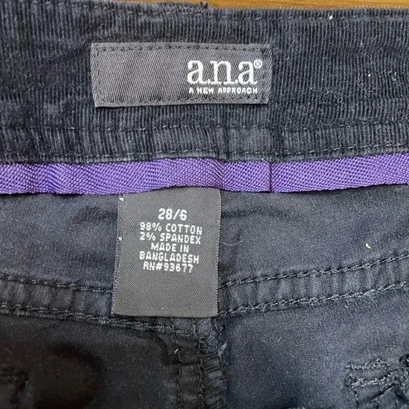 A.n.a size 28/6 black velvet corduroy skinny jeans - Picture 5 of 6